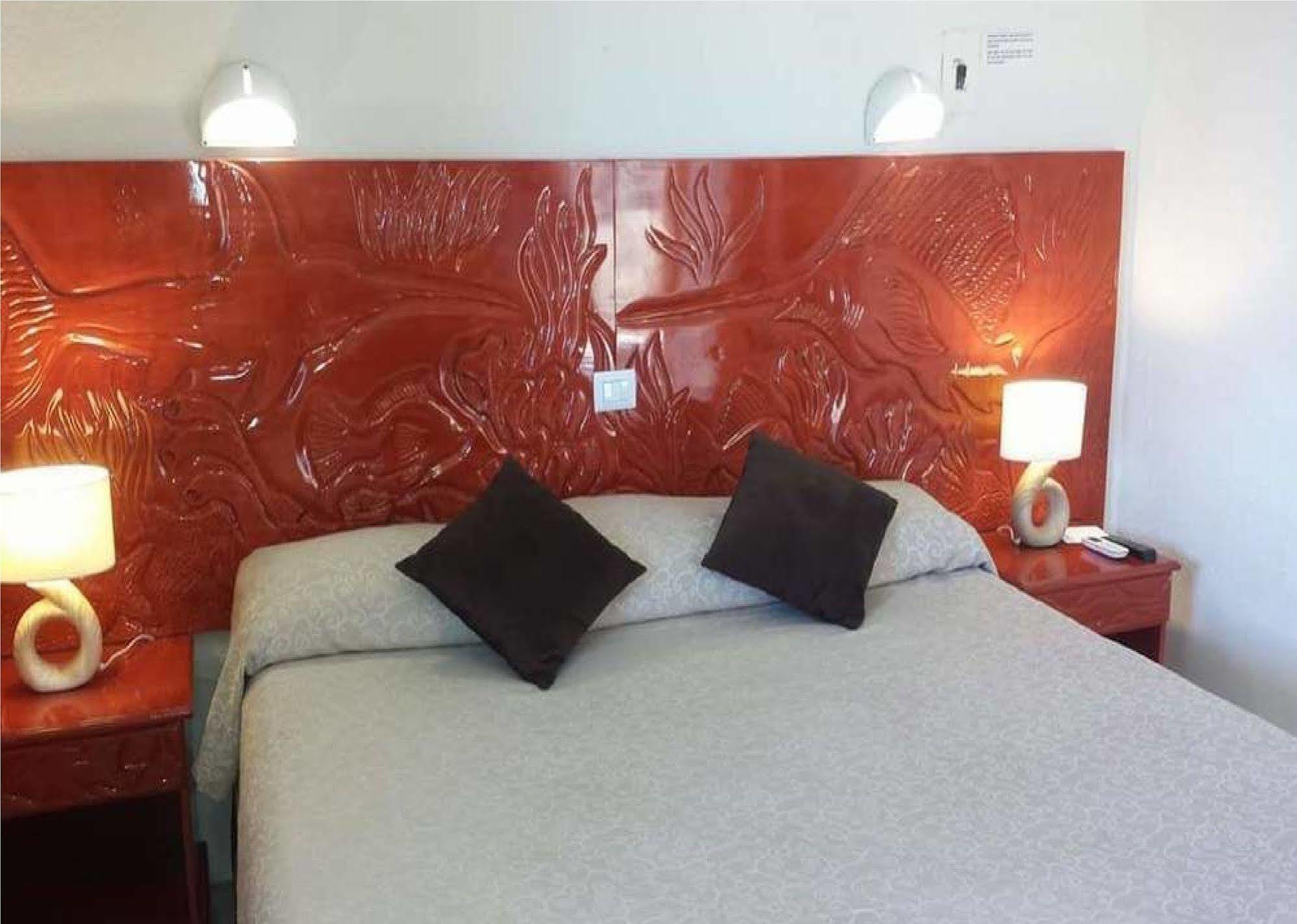 Hotel D Gomar อิสลามูเฮเรส ภายนอก รูปภาพ