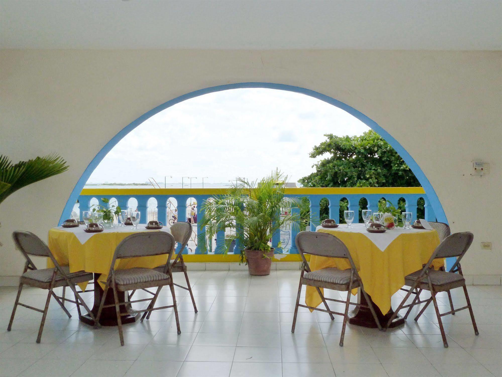Hotel D Gomar อิสลามูเฮเรส ภายนอก รูปภาพ